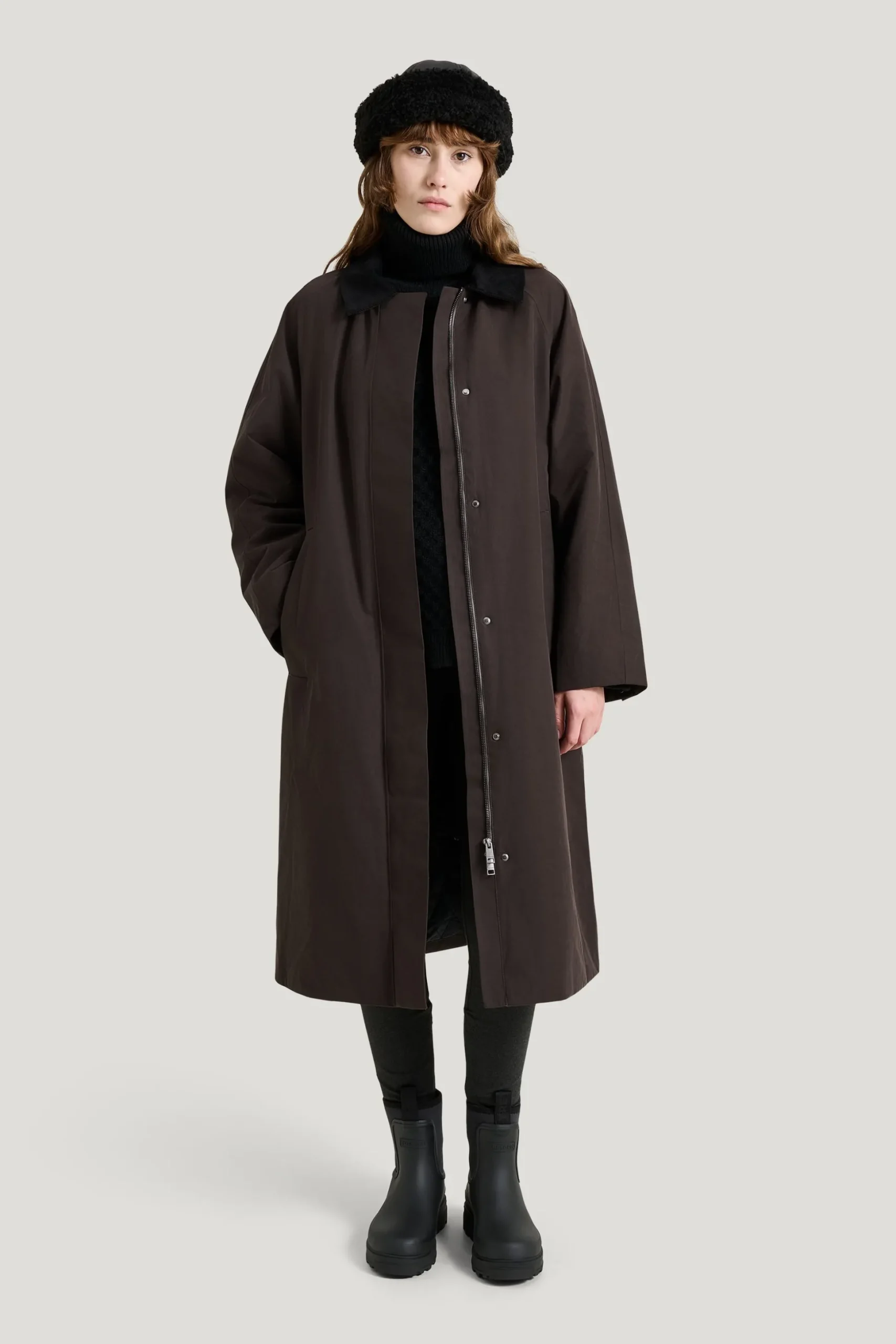 Core Long Jacket — Vattenavisande Jacka Dam