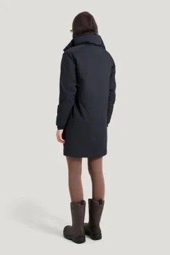 Core Long Jacket — Vattenavisande Jacka Dam