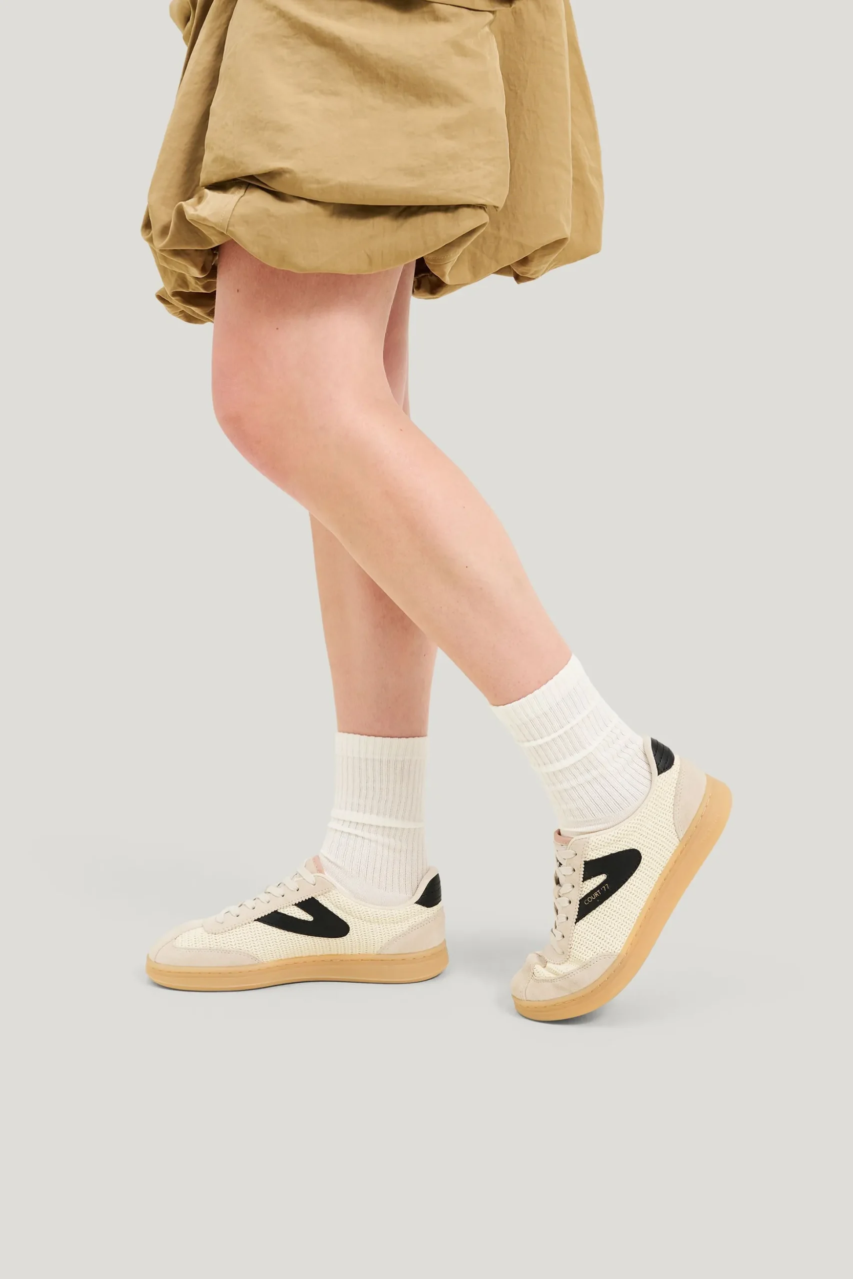 COURT '77 MSH — Sneakers Dam/Herr