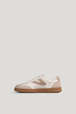 Court '79 — Sneakers Dam/Herr