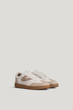 Court '79 — Sneakers Dam/Herr
