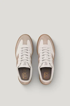 Court '79 — Sneakers Dam/Herr