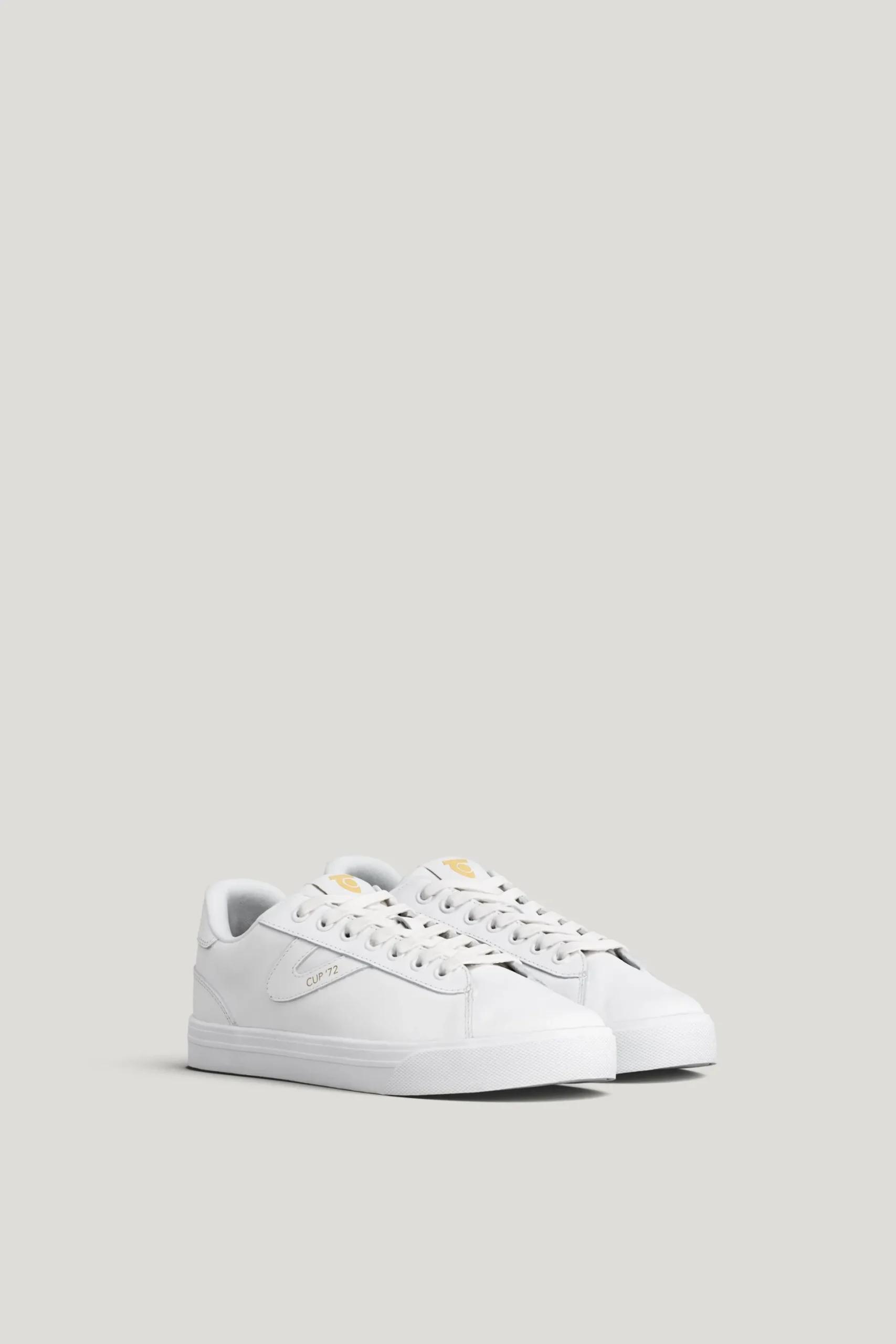 Cup '72 — Sneakers Dam/Herr
